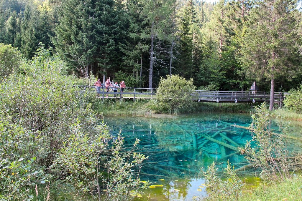 118 das Meerauge wird besucht.jpg